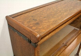 Antique Globe Wernicke Oak Sectional/Stacker Bookcase