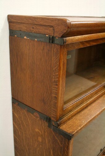 Antique Globe Wernicke Oak Sectional/Stacker Bookcase