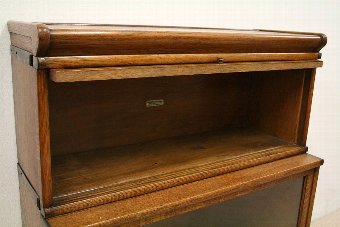 Antique Globe Wernicke Oak Sectional/Stacker Bookcase