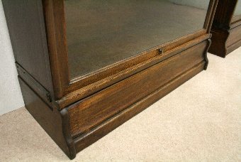 Antique Pair of Globe Wernicke Oak Sectional/Stacker Bookcases