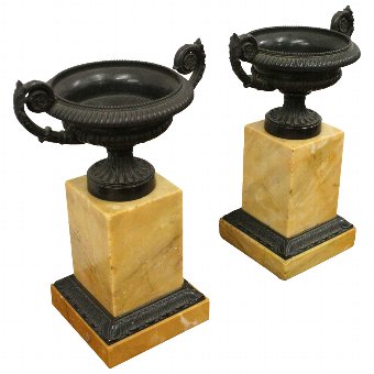 Pair of Classical Tazza