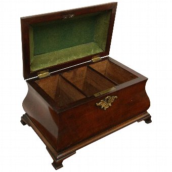 Antique Georgian Mahogany Tea Caddy