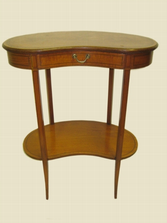 Antique Sheraton Style Satinwood Kidney Shaped Side Table