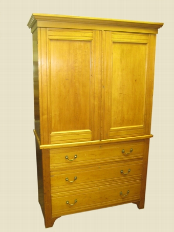 Victorian Pine Linen Press