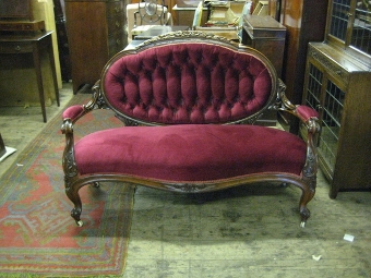 Mid Victorian Drawing Room Sofa