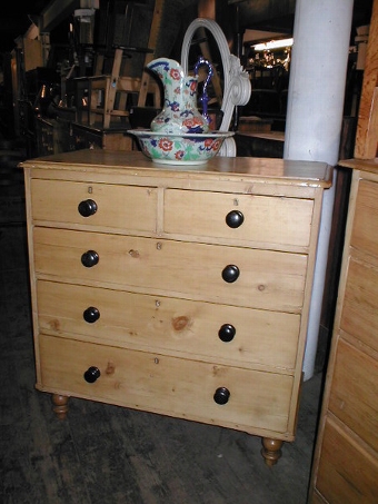 Victorian Pine Chest of Drawers