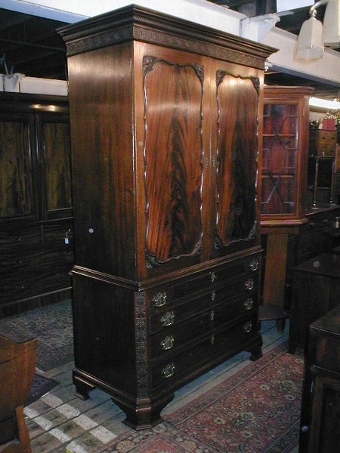 Antique Chippendale Style Mahogany Linen Press