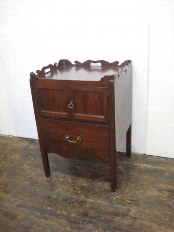 George III Mahogany Tray Top Commode