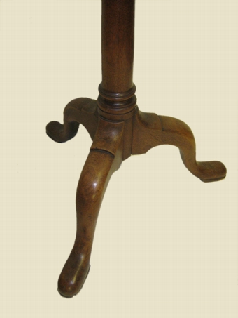 Antique George III Mahogany Tripod Table