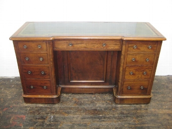 Antique Victorian Mahogany Desk