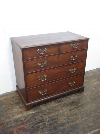 George III Neat Sized Mahogany Chest of Drawers