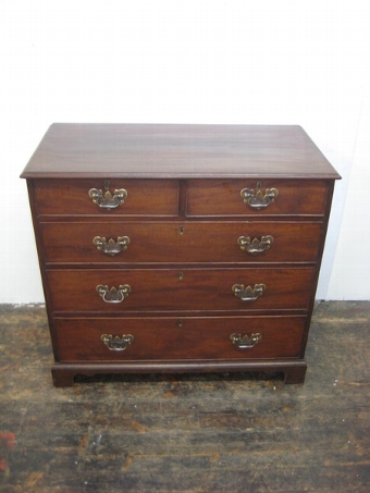 Antique George III Neat Sized Mahogany Chest of Drawers