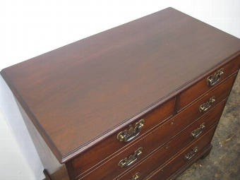 Antique George III Neat Sized Mahogany Chest of Drawers