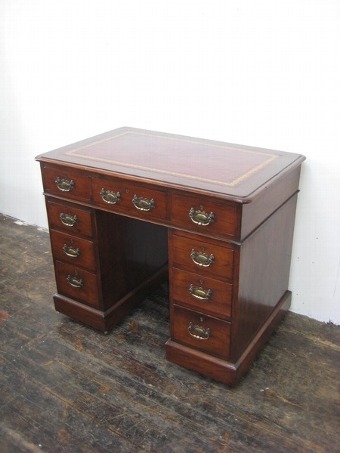 Late Victorian Neat Size Walnut Kneehole Desk