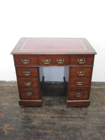 Antique Late Victorian Neat Size Walnut Kneehole Desk