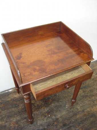 Antique William IV Neat Sized Washstand/Side Table