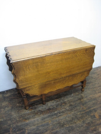 Large Oak Drop Leaf Table