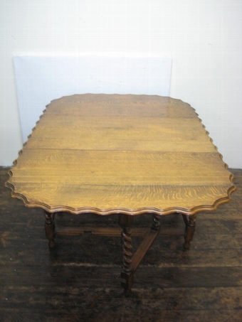 Antique Large Oak Drop Leaf Table