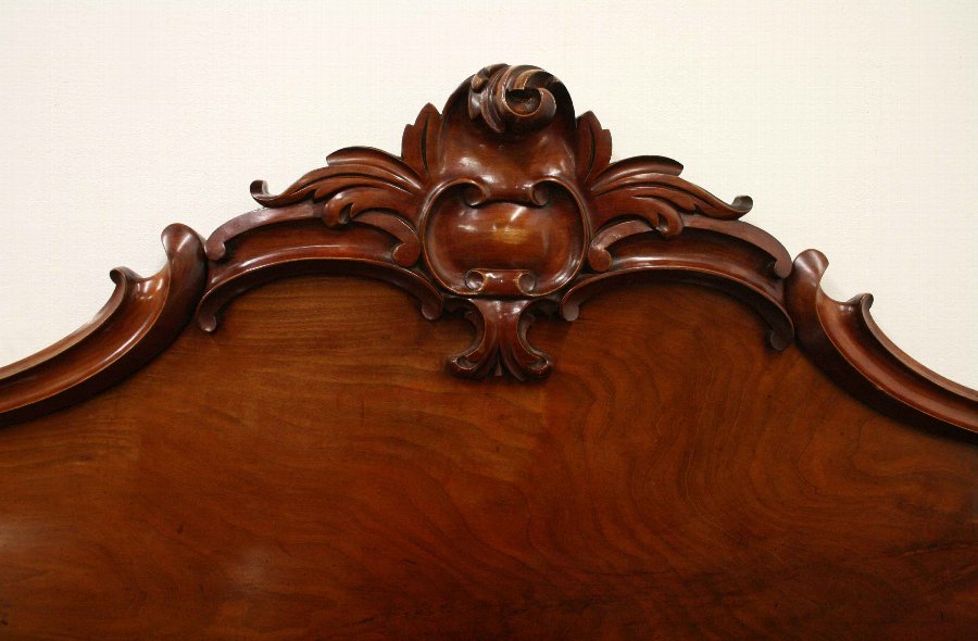 Antique Classic Victorian Scottish Mahogany Sideboard | ANTIQUES.CO.UK