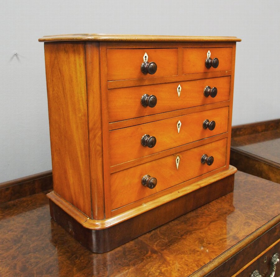 Antique Victorian Mahogany Miniature Chest Of Drawers Antiques