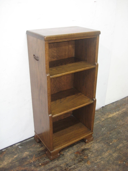 Whytock & Reid Small Oak Bookcase
