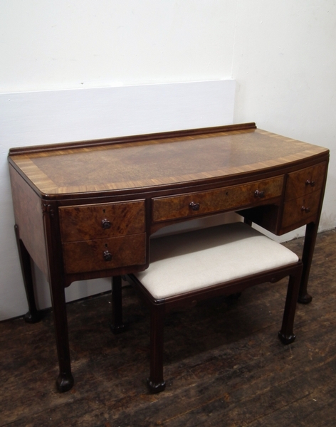 Whytock & Reid Dressing Table and Matching Stool