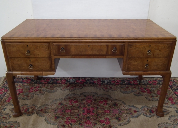 Whytock & Reid Writing Table