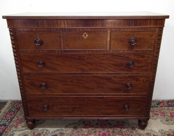 William IV Scottish Mahogany Chest of Drawers