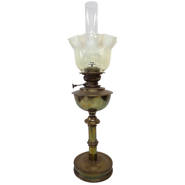 Antique Victorian Brass Paraffin Lamp