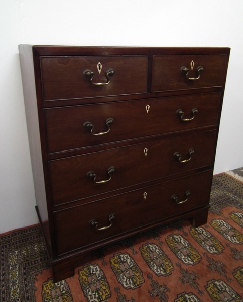 George III Style Mahogany Chest of Drawers