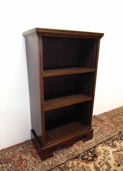 Small Sheraton Style Mahogany Open Bookcase