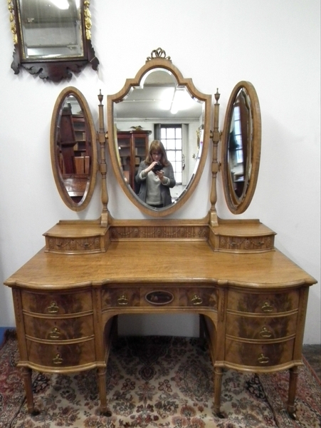 Antique Victorian Adams Style Dressing Table