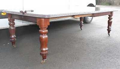Beautiful Condition Victorian Mahogany 3 Leaf  Wind Out Table extends to 8ft.