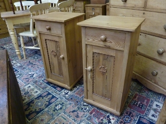 Pair of pine bedsides