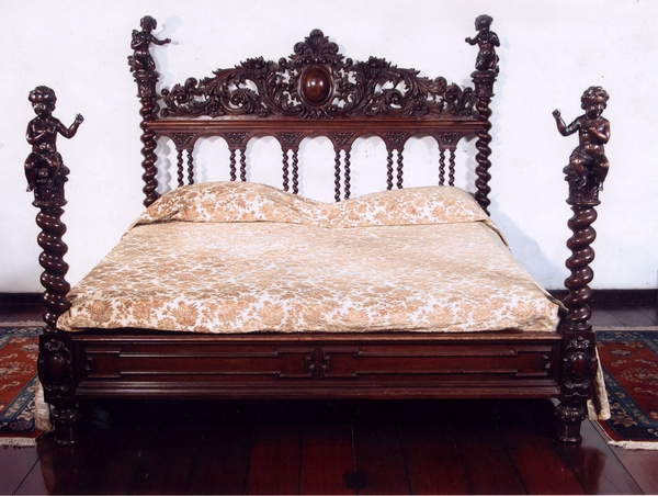 Italian Antique Bed
