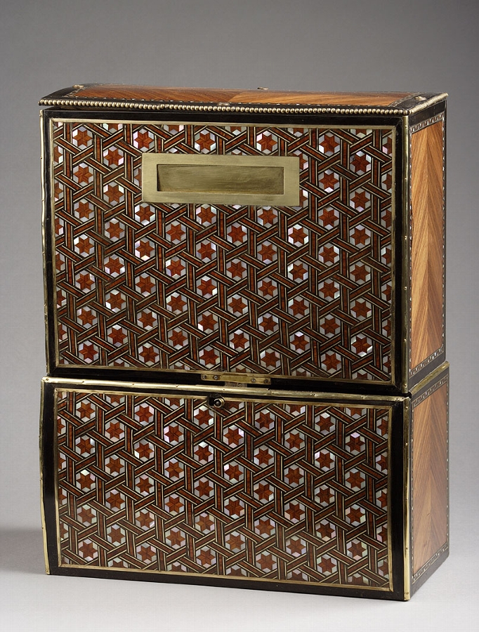 A veneered musical box "billet-doux"