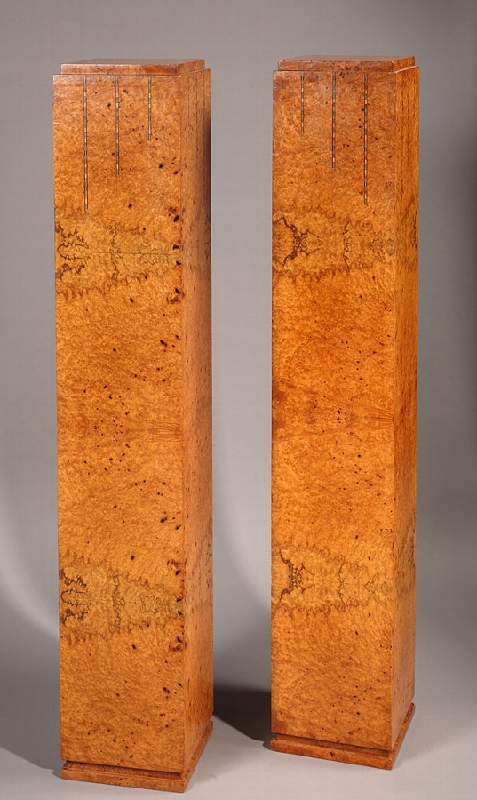 A French Art Deco pair of elm burr high stands