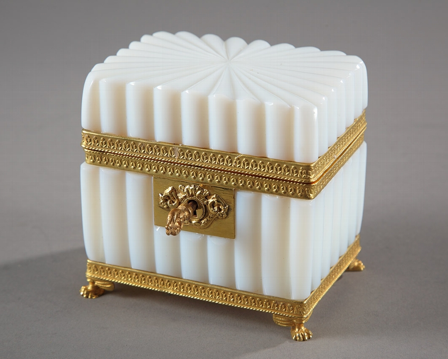 French mid 19th century white opaline glass casket