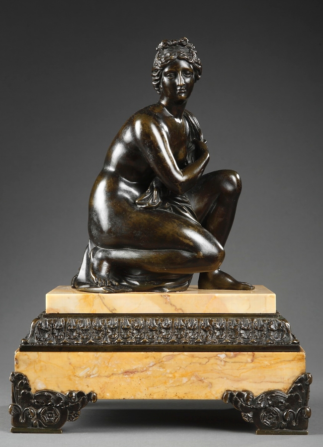 Crouching Venus in patinated bronze after Antoine Coysevox (1640-1720)
