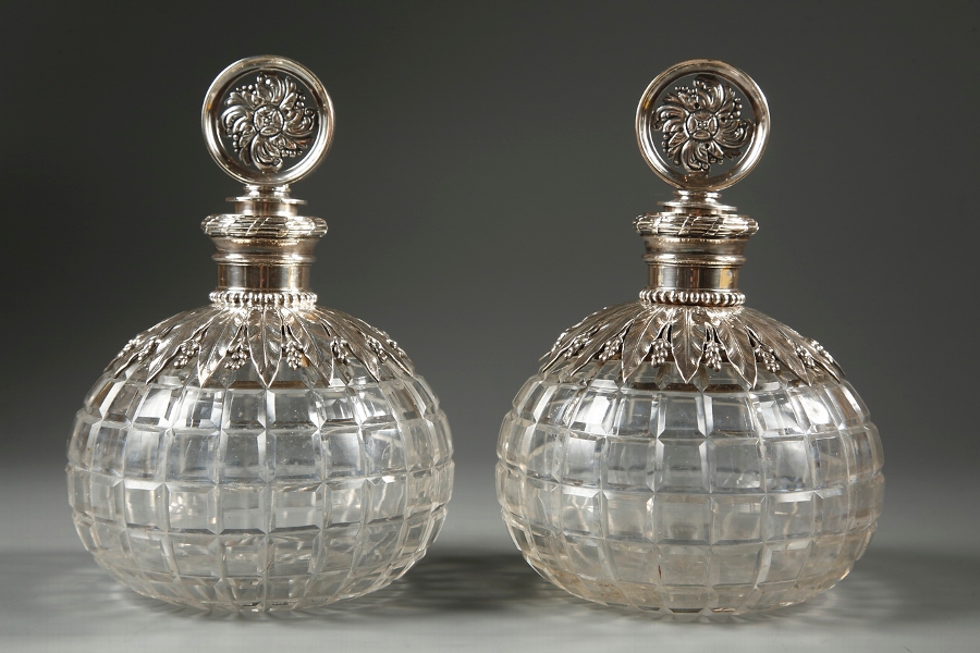 Pair of cut-crystal and silver flasks signed Froment-Meurice