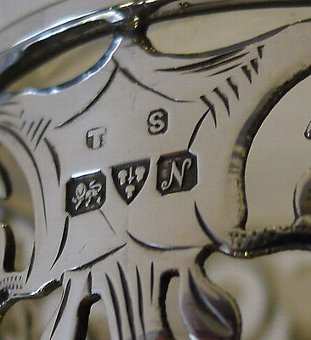 Antique Stunning Set 3 English Sterling Silver Napkin Rings - 1913