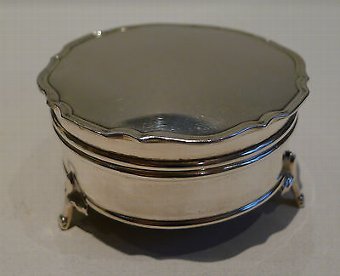 Antique English Sterling Silver Jewelry or Trinket Box by Elkington & Co. - 1922