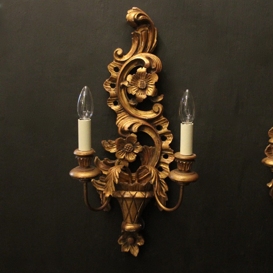 Antique Florentine Set Of 4 Giltwood Antique Wall Lights
