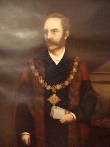 MONUMENTAL 19THC FRAMED OIL ON CANVAS PORTRAIT PAINTING OF VICTORIAN MAYOR C1891
