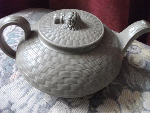 wedgewood teapot