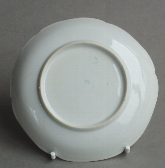 Antique Fine Chinese export teabowl and saucer, Qianlong