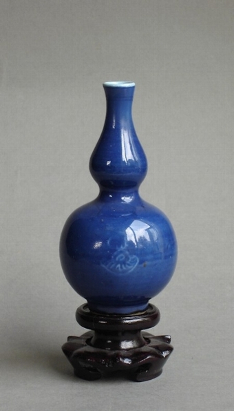 Chinese double gourd blue glaze vase, Kangxi