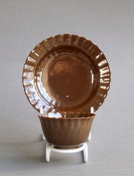 Chinese export porcelain Batavian ware fluted teabowl & saucer 