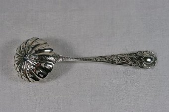 Antique Fine Sterling Silver Ornate Sifting Spoon London 1905