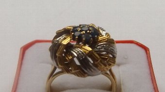 Antique VERY FINE HEAVY 18CT GOLD SAPPHIRE AND DIAMOND CLUSTER RING 9G.